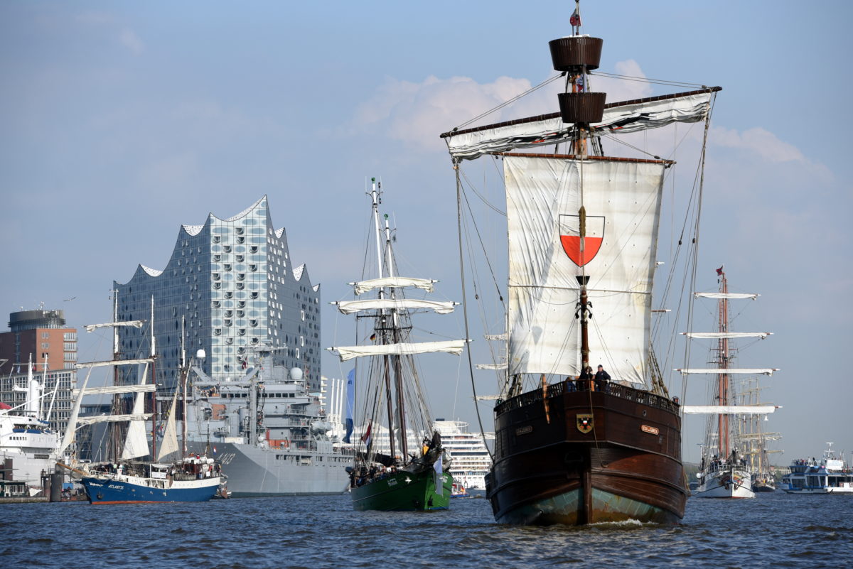 Philharmonisches Staatsorchester Hamburg, Konradin Seitzer, Dennis Russell Davies,  Elbphilharmonie Hamburg, 19. Mai 2019