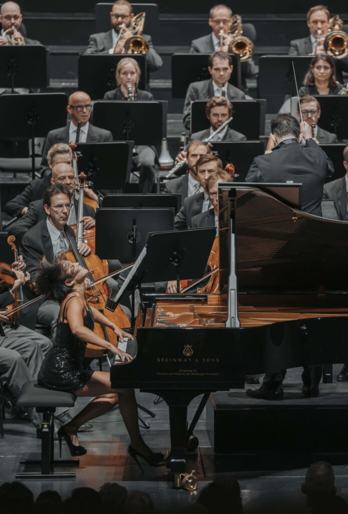 Yuja Wang Klavier Wiener Philharmoniker Andris Nelsons Dirigent