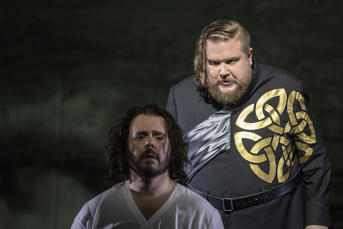 10_Oper_Wuppertal_Tristan_und_Isolde__c__Matthias_Jung