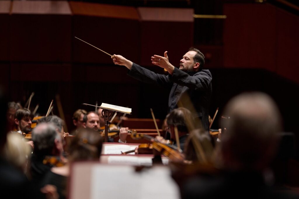 17.05.2026_Gewandhausorchester_c_Alte Oper Frankfurt_Tibor-Florestan Pluto (3)