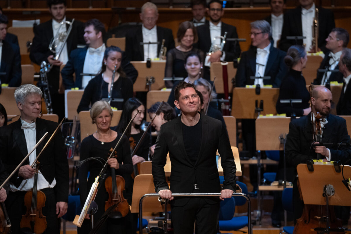 Düsseldorfer Symphoniker, Gordon Hamilton, Dirigent, Jörg Mohr, Regie  Tonhalle Düsseldorf, 29. Mai 2024