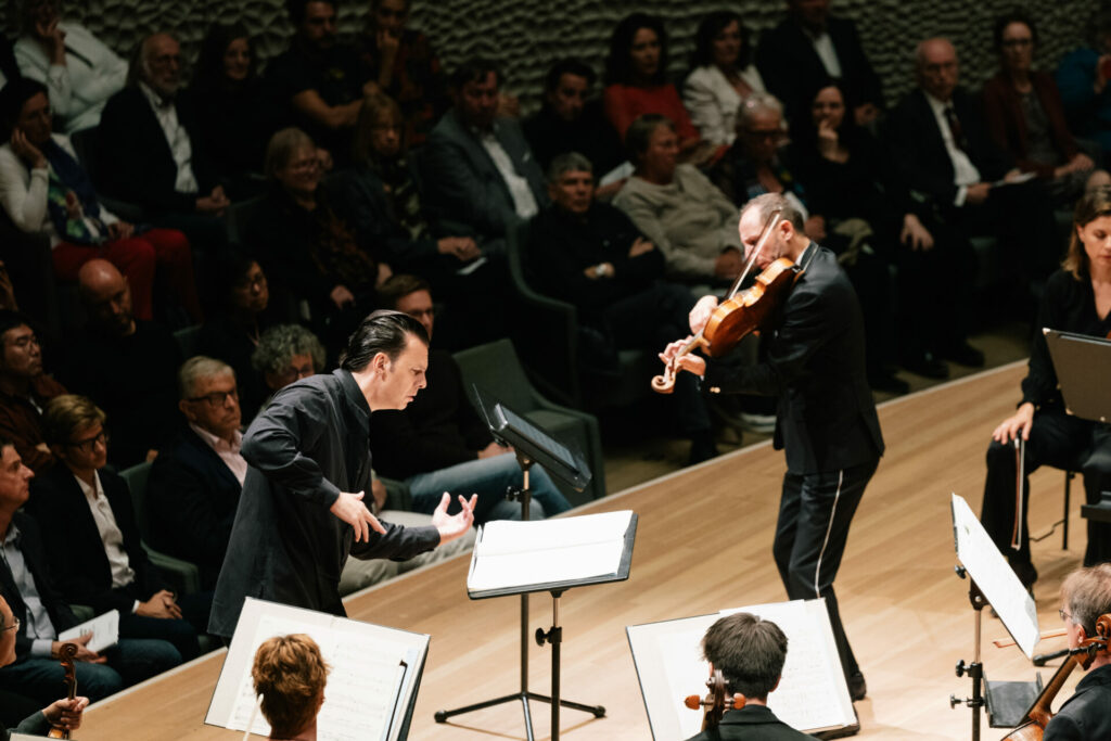 SWR Symphonieorchester / Antoine Tamestit / Teodor Currentzis