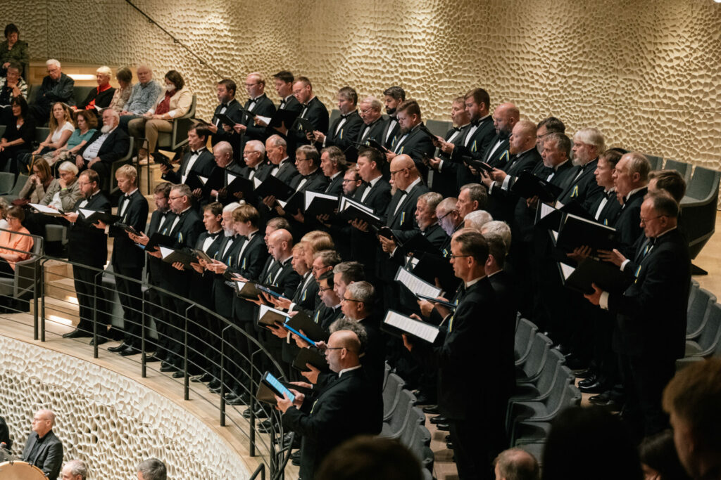 SWR Symphonieorchester / Antoine Tamestit / Teodor Currentzis