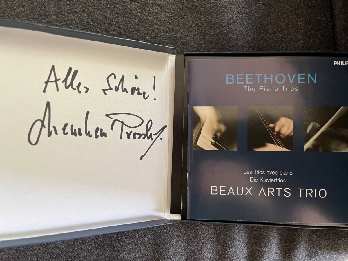 Nachruf: Pianist und Humanist: Zum Tod von Menahem Pressler  klassik-begeistert.live, 7. Mai 2023