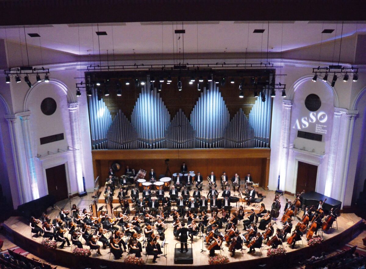 Raphaela Gromes, Violoncello, Armenian State Symphony Orchestra  VILCO Bad Vilbel, 29. November 2025 