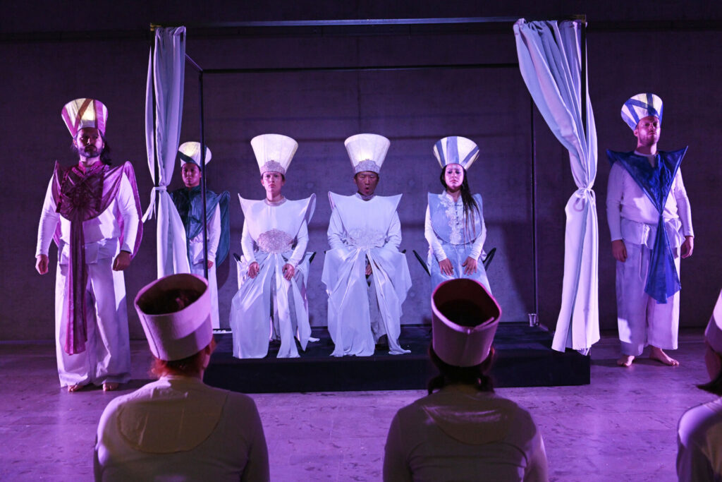 Akhnaten 13