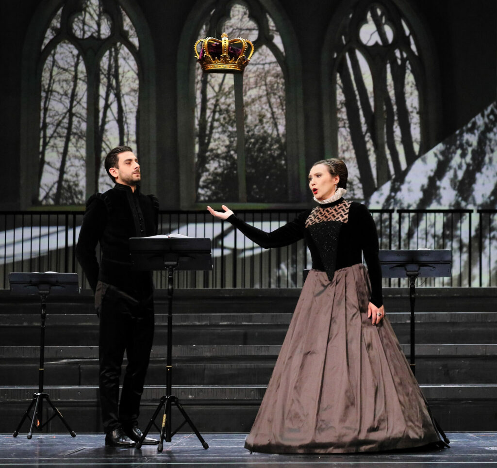 Anna Bolena-25