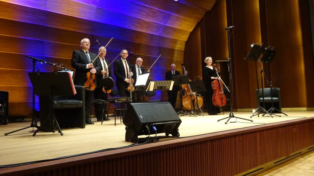 „Romantische Abendlieder“, René Kollo, Tenor, Jay Alexander, Tenor  Laeiszhalle, Hamburg, 29. Dezember 2022