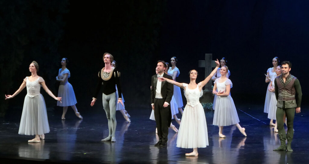 Giselle 19-11-22 Foto 1