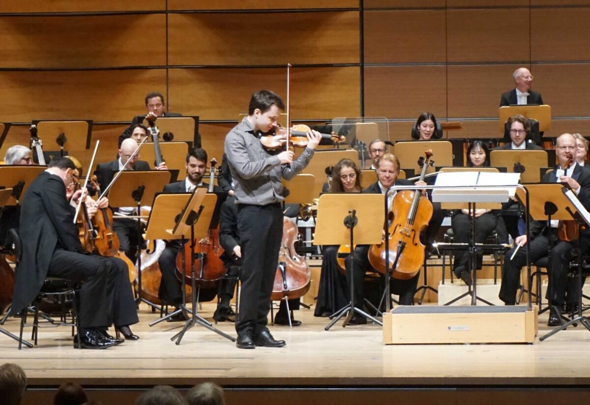 Johan Dalene und Jukka-Pekka Saraste, Sibelius und Tschaikowsky  Musik- und Kongresshalle, Lübeck, 18. April 2026