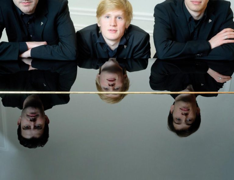 TRIO ADORNO, Hans Werner Henze, Robert Schumann,  Alfred Schnittke Akademie International (Konzertsaal Altona)