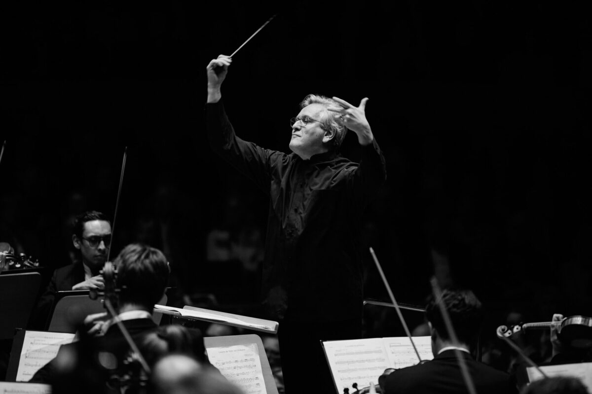 Auf den Punkt 4: Sir Antonio Pappano hat ein Karajan-Problem  Elbphilharmonie, Großer Saal, 29. April 2024