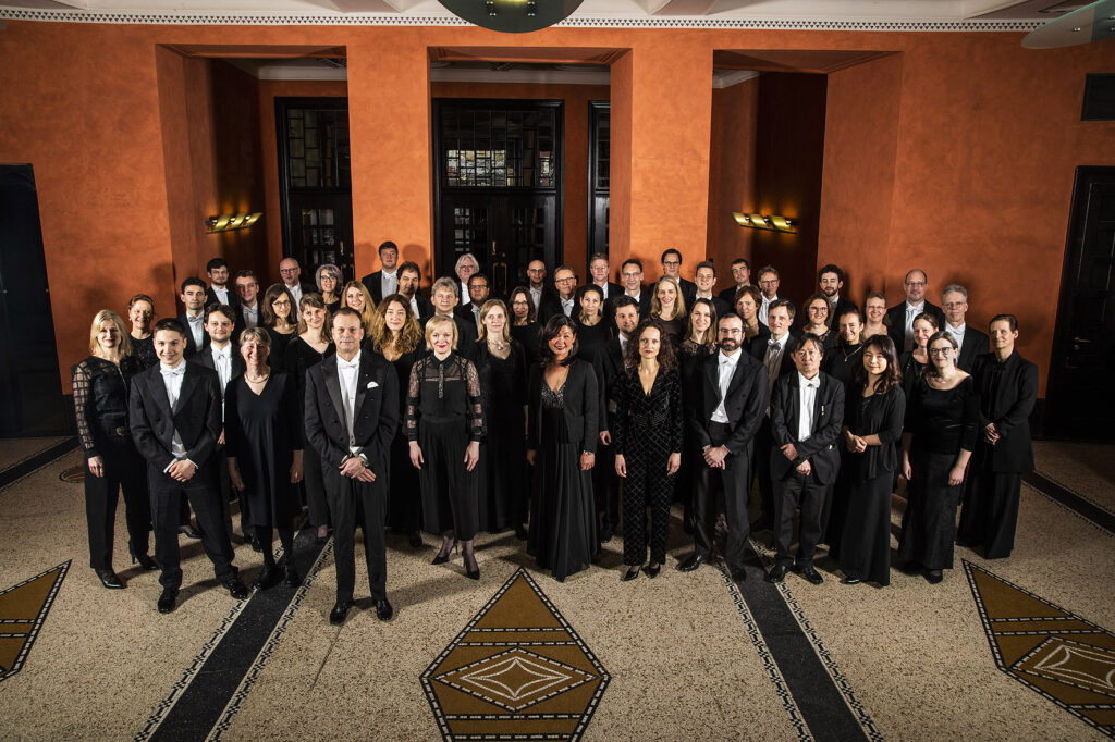 5. Symphoniekonzert, Stefan Vladar, Dirigent, Carlos Johnson, Solovioline  Musik- und Kongresshalle Lübeck, 4. Februar 2024