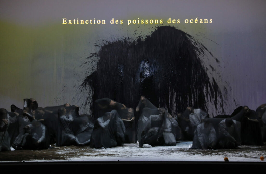 Requiem_cPascal-Victor_ArtComPress-Festival-dAix-en-Provence_4