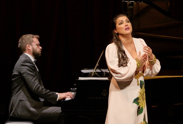 Solistenkonzert Anna Netrebko_3_NEBOLSIN_NETREBKO