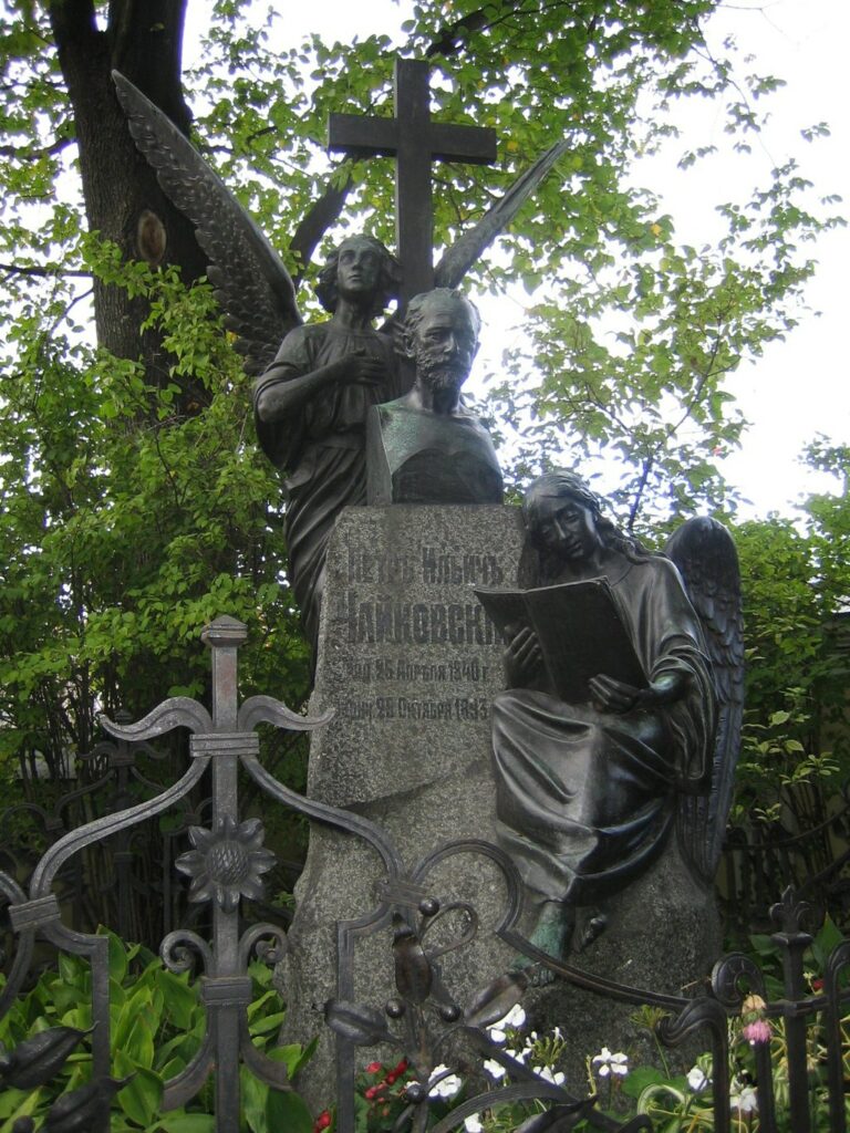 Tchaikovsky_Grave