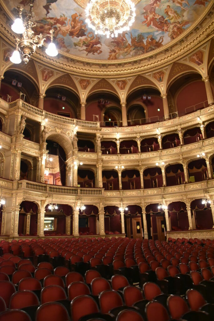 Ungarische_Staatsoper_-_Innenraum