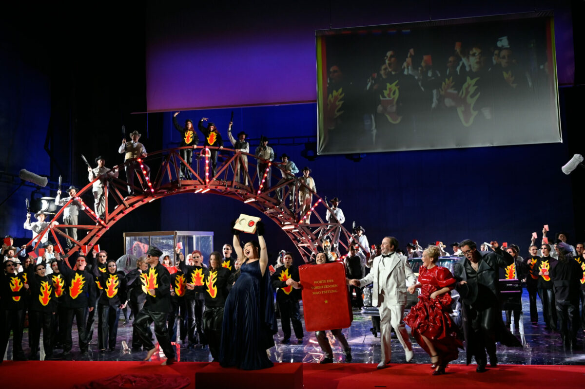 Nixon in China, Musik von John Adams, Libretto von Alice Goodman   Deutsche Oper Berlin, 22. Juni 2024, Premiere