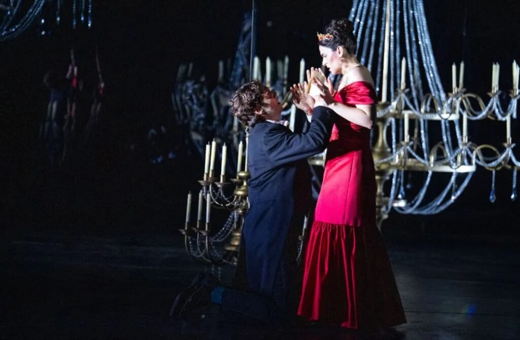 the-grange-festival-eugene-onegin-photo-richardh