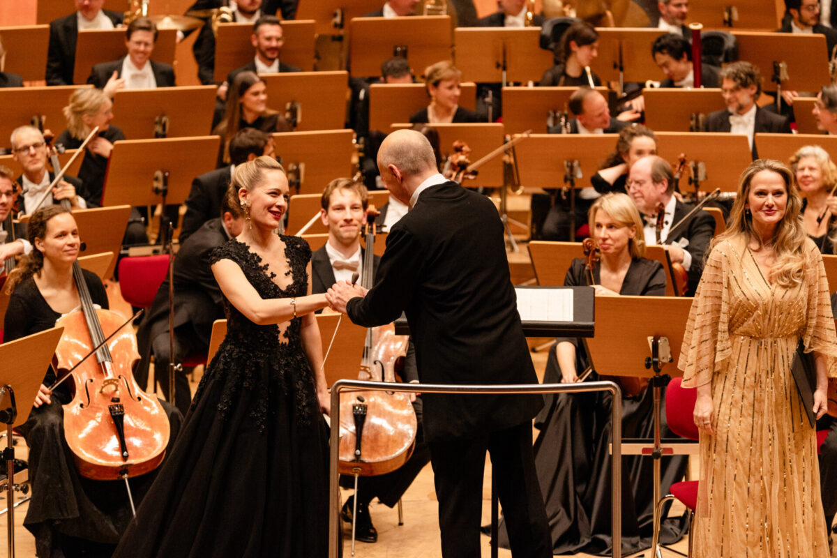 TOZ, Züricher Sing-Akademie, Paavo Järvi, Dirigent, Gustav Mahler, „Auferstehungssinfonie“  Kölner Philharmonie, 1. Dezember 2025